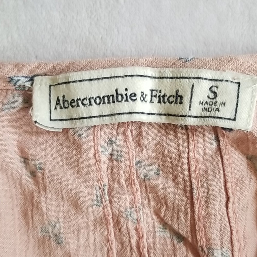 Blouse - Picture 2 of 2